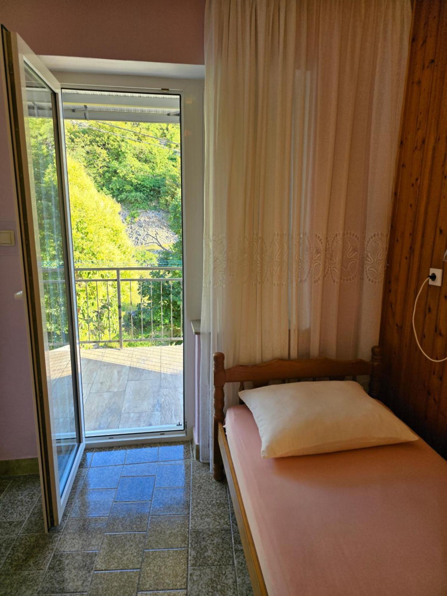 Apartments Mladenka Zengg Kültér fotó